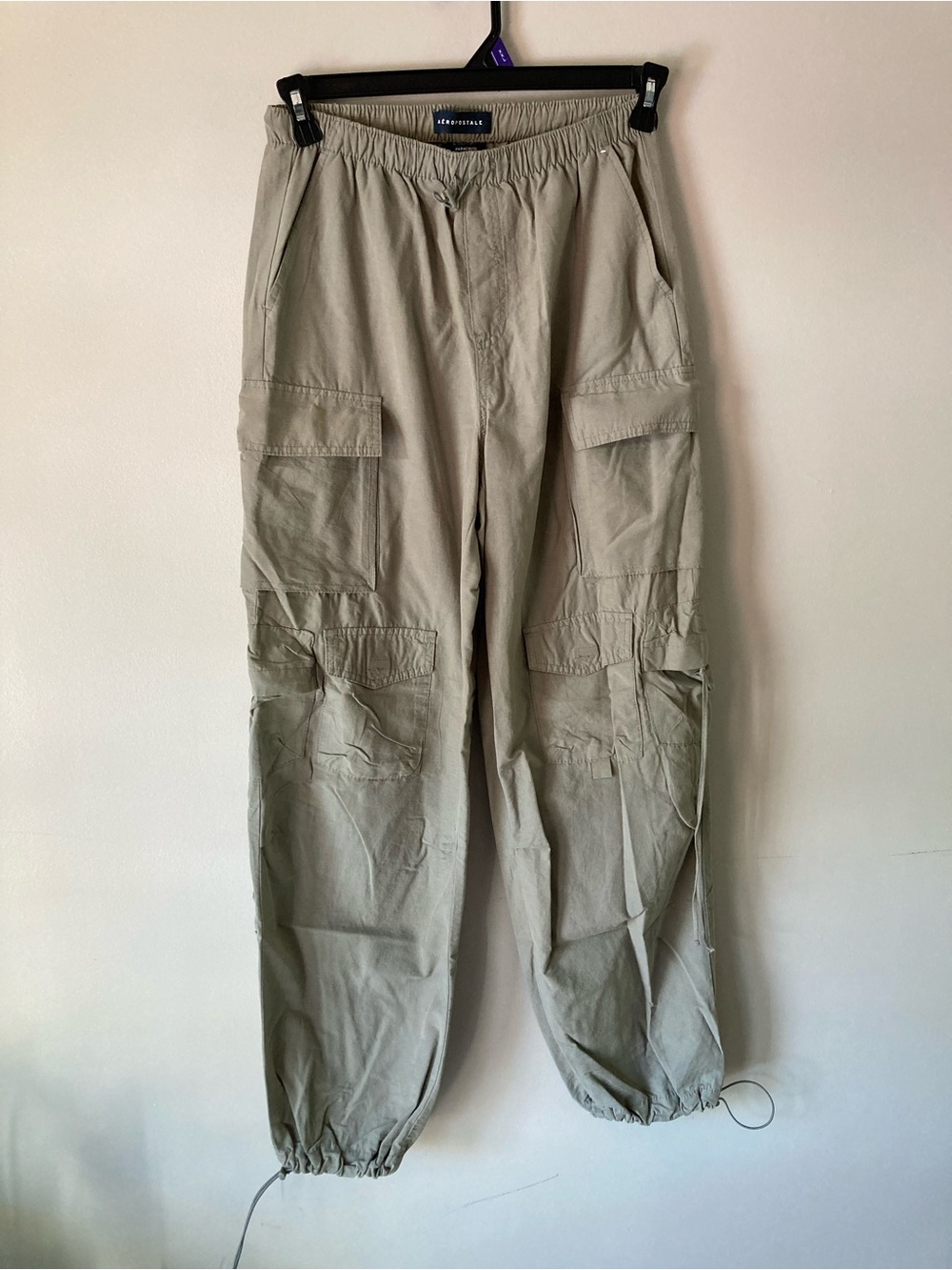 Aeropostale Women’s Olive Green Parachute Cargo Pants